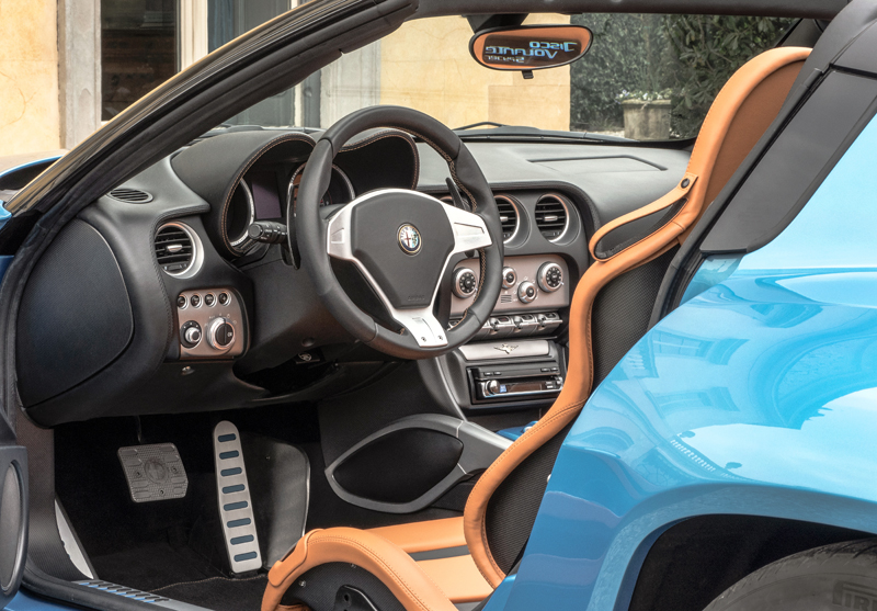 Alfa Romeo Disco Volante Spyder Touring Superleggera 2016 - interior