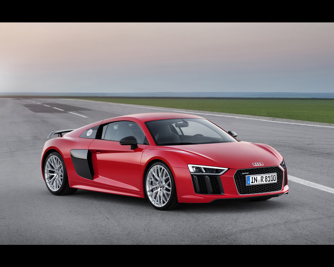 AUDI R8 V10, R8 V10 plus, R8 electric etron and motorsport R8 LMS 