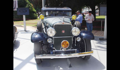 Cadillac V-16 Convertible Berline 1930 front 2