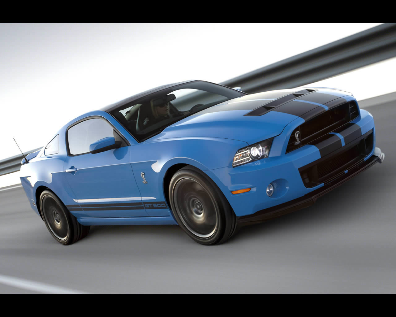 Ford mustang v8 shelby #9