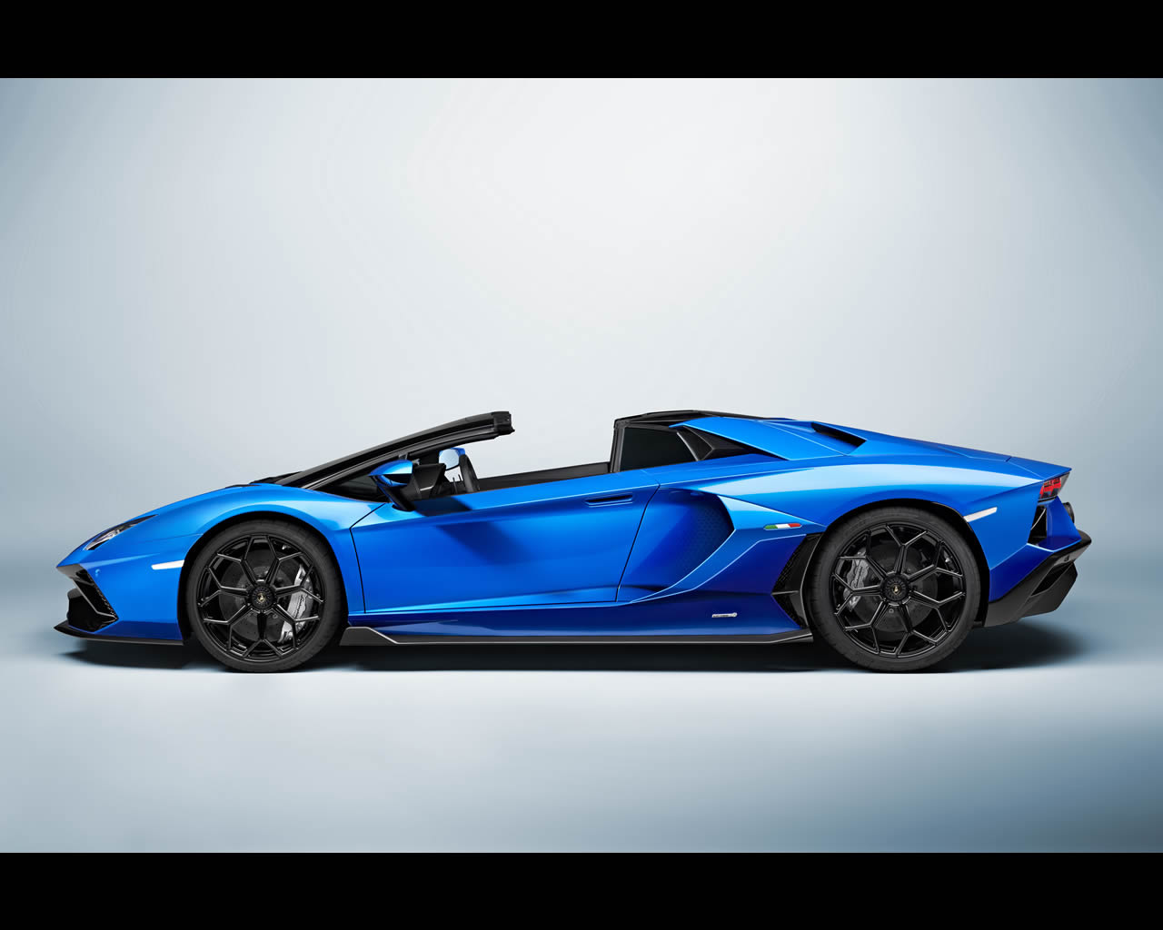 Lamborghini Ultimae Colors