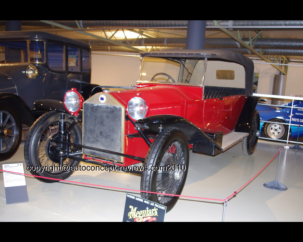 http://www.autoconcept-reviews.com/cars_reviews/lancia/lancia-lamda-1922-1931/wallpapers/13%20-%20Lancia%20Lambda%201922%201931%20copy.jpg