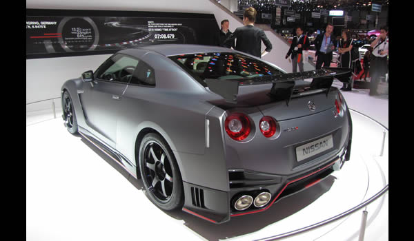 Nissan GT-R-Nismo 2014 6