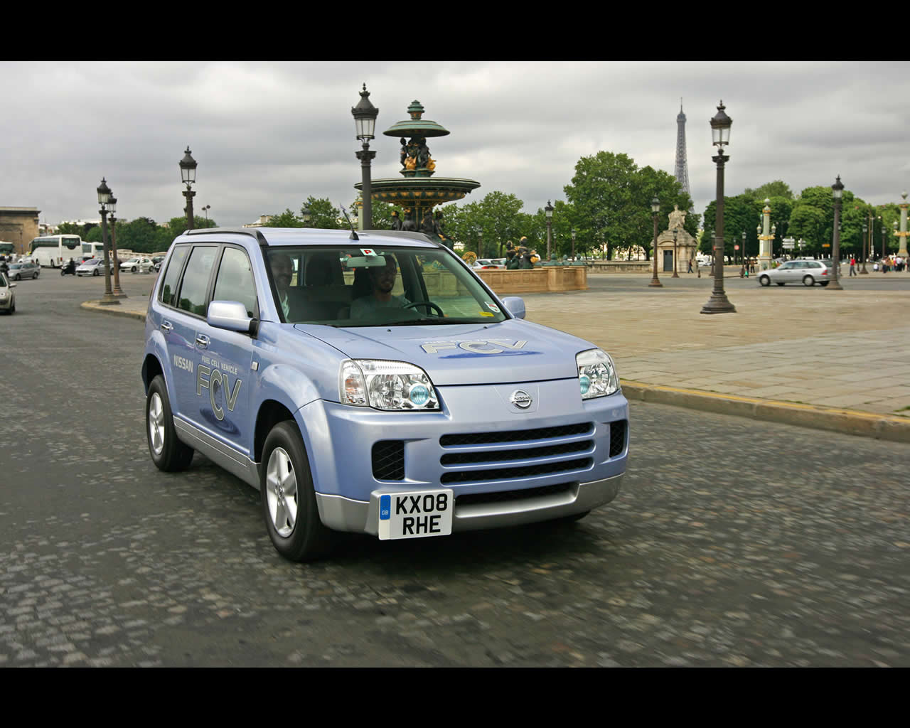 Nissan hydrogen fuel cell car #7