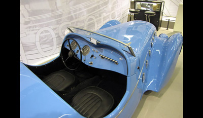 840V Vintage Eligor 1033 France Peugeot 402 Darl Mat 1938