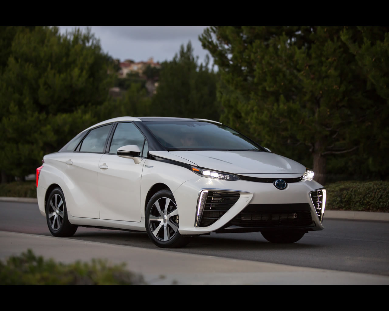 toyota fuel cell auto #2