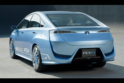 Toyota FCV-R Hydrogen Fuel Cell Electric Sedan for 2015