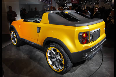 Land Rover DC100 & DC100 Sport Concept for 2015