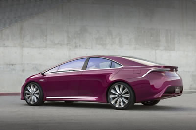 Toyota NS4 Plug-in Hybrid Concept 2012