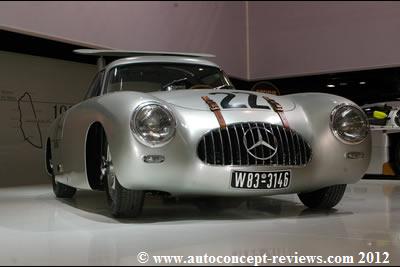 Mercedes 300SL W194 "Gullwing" 1952 - Le Mans Winner