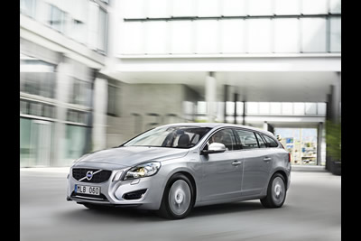 Volvo V60 Plug in Diesel Hybrid 2012